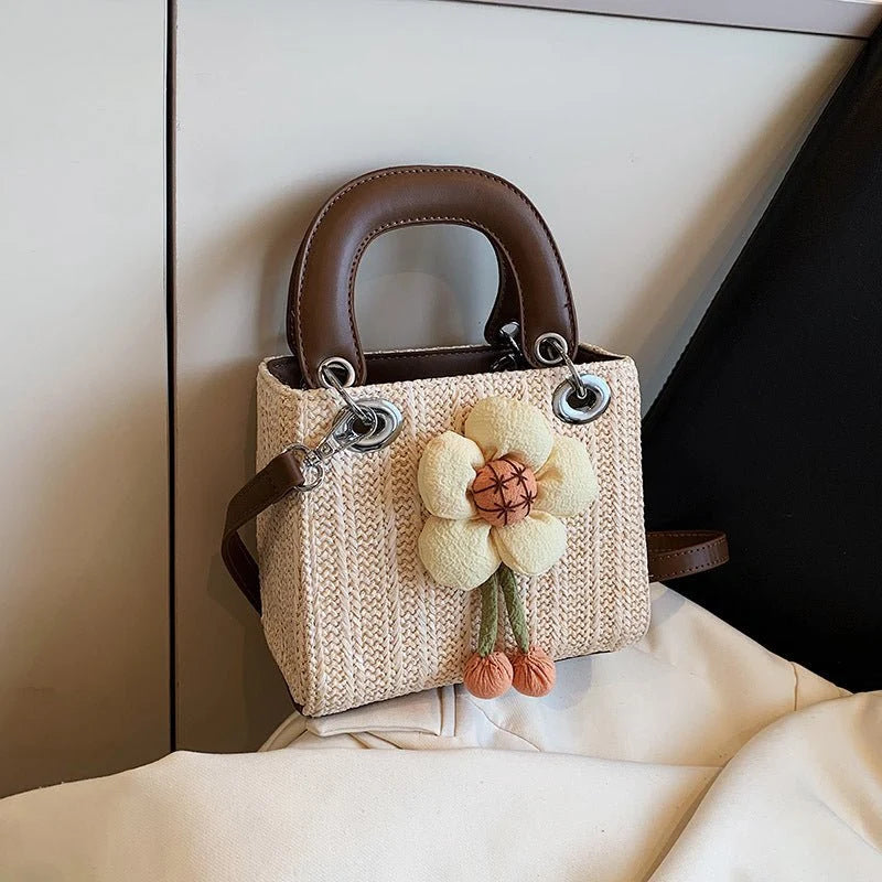 Women's Fashion Flower Weaving Straw Handbag - Luxecarries