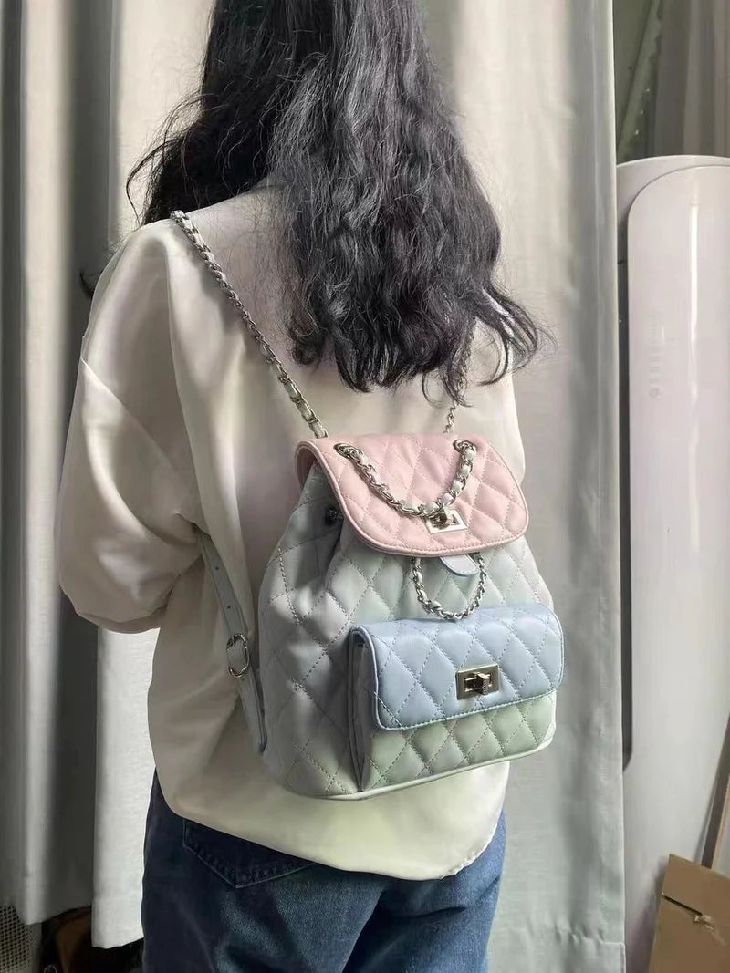 Women's High-end Diamond Grid Contrasting Chain Backpack - Luxecarries